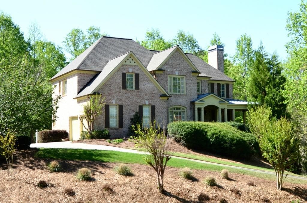 4 bedroom, 3,420 sq ft single family residence sold at 3665 River Club Drive, Cumming, GA 30041