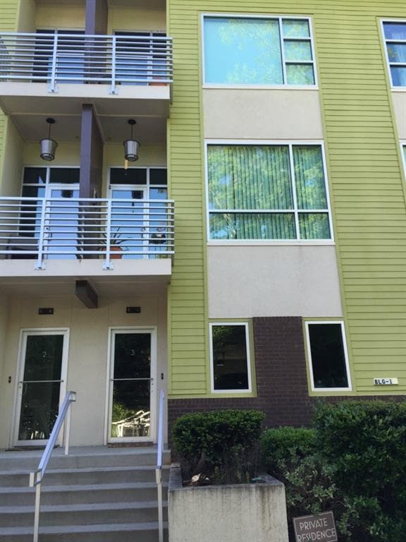 2 bedroom, 1,266 sq ft townhouse sold at 201 Howard Street 3, Atlanta, GA 30317