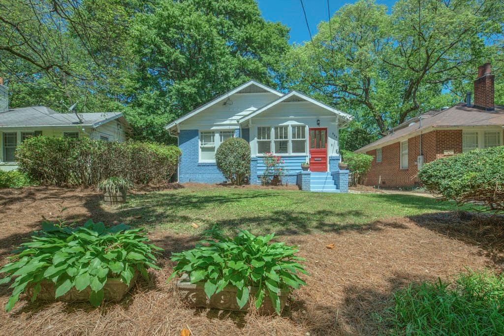 2 bedroom, 1,090 sq ft single family residence sold at 898 Edgewood Avenue, Atlanta, GA 30307