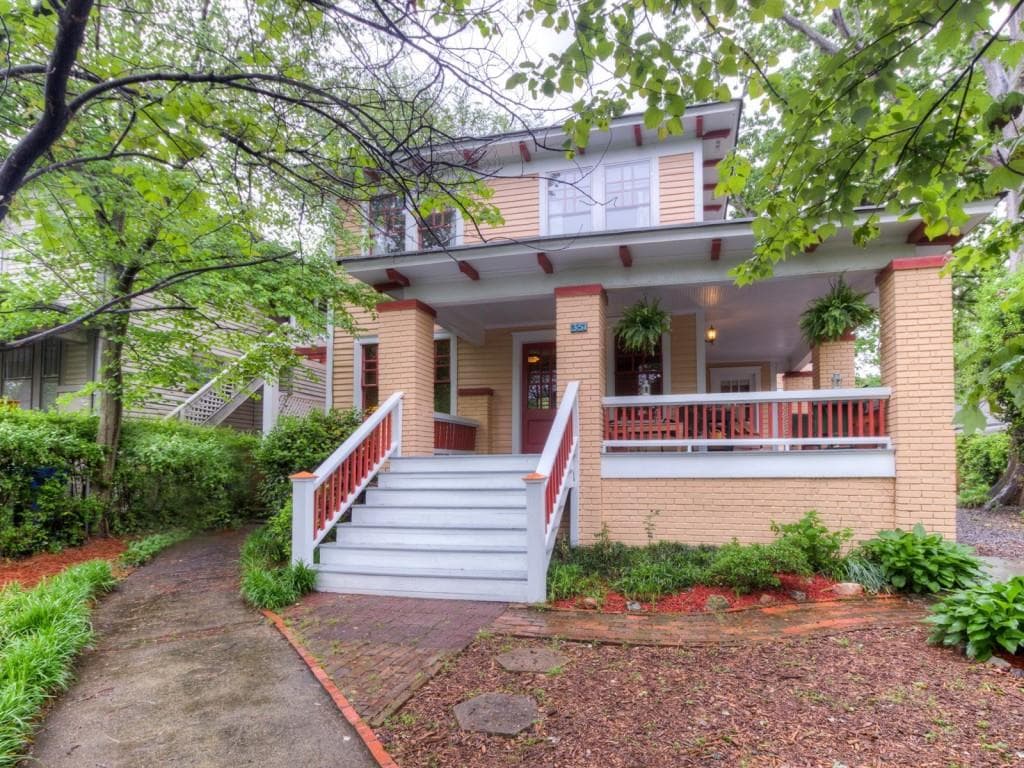 4 bedroom, 2,572 sq ft single family residence sold at 351 Candler Park Drive, Atlanta, GA 30307
