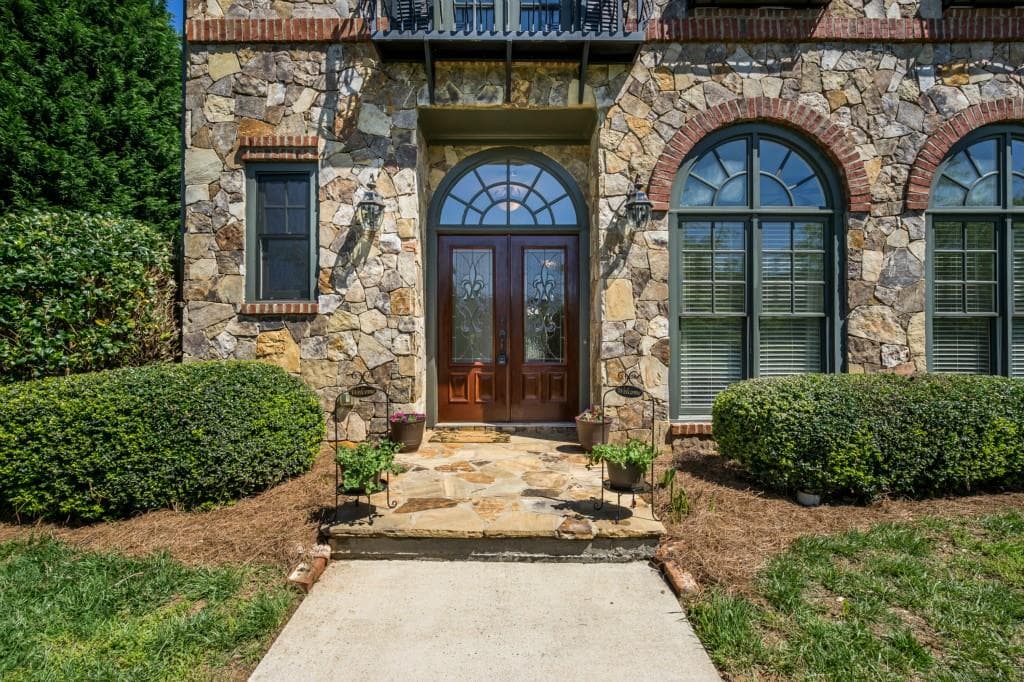 1462 Hedgewood Lane, Kennesaw, GA 30152 — most recent listing photo