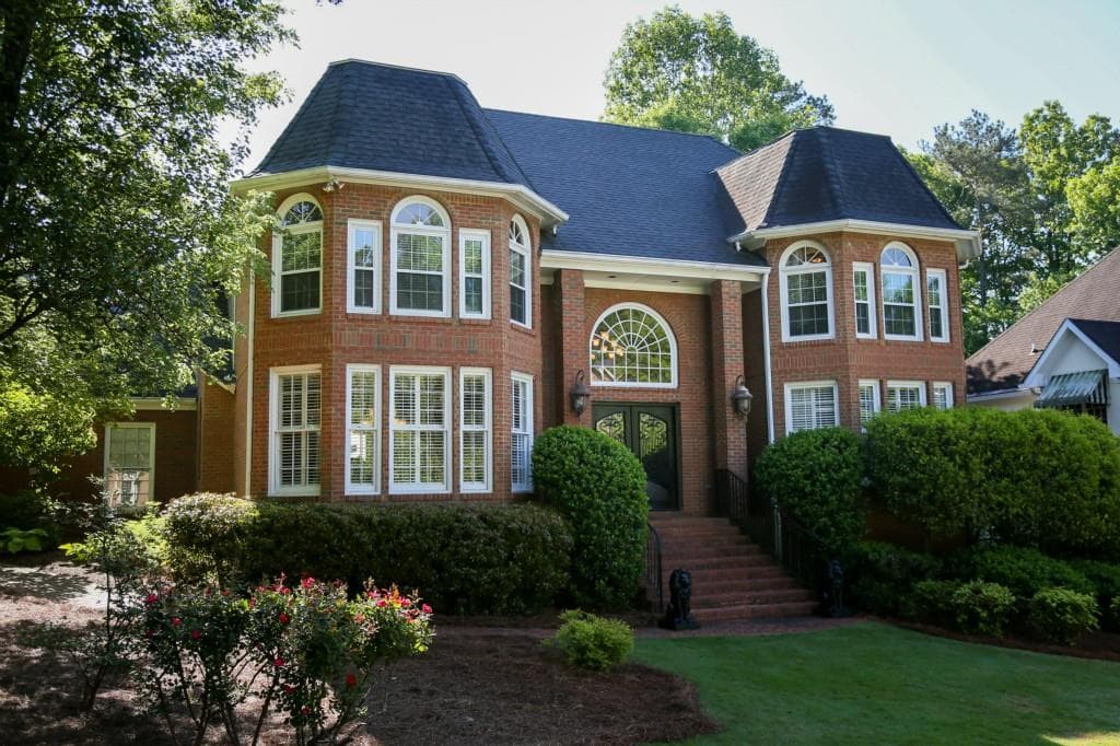 5381 Ashley Court, Dunwoody, GA 30338 — most recent listing photo