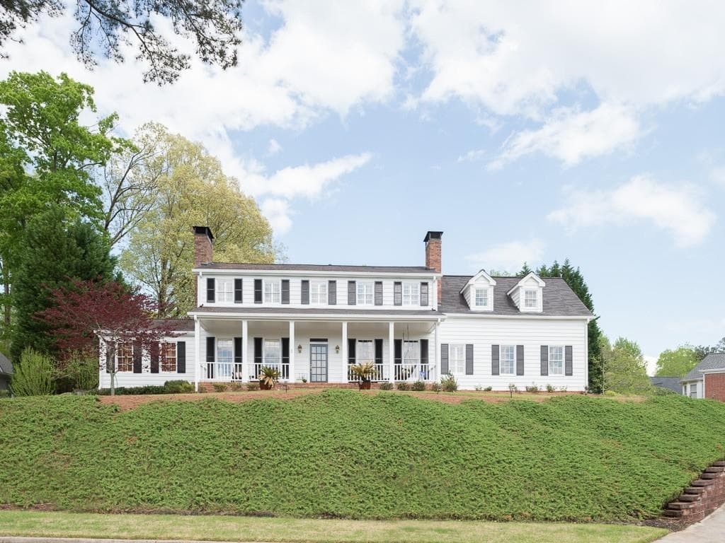 375 Wilde Green Drive, Roswell, GA 30075 — most recent listing photo
