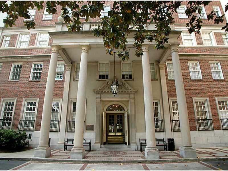 1 bedroom, 942 sq ft condominium sold at 30 5th Street 806, Atlanta, GA 30308