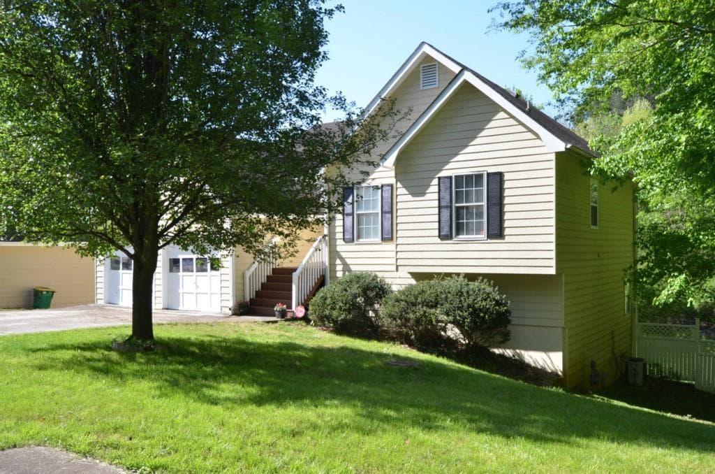 1432 Glynn Oaks Drive, Marietta, GA 30008 — most recent listing photo