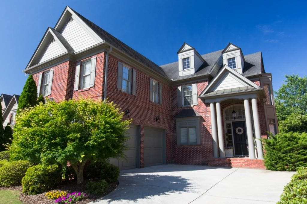 4 bedroom, 3,580 sq ft single family residence sold at 1188 Bluffhaven Way, Atlanta, GA 30319