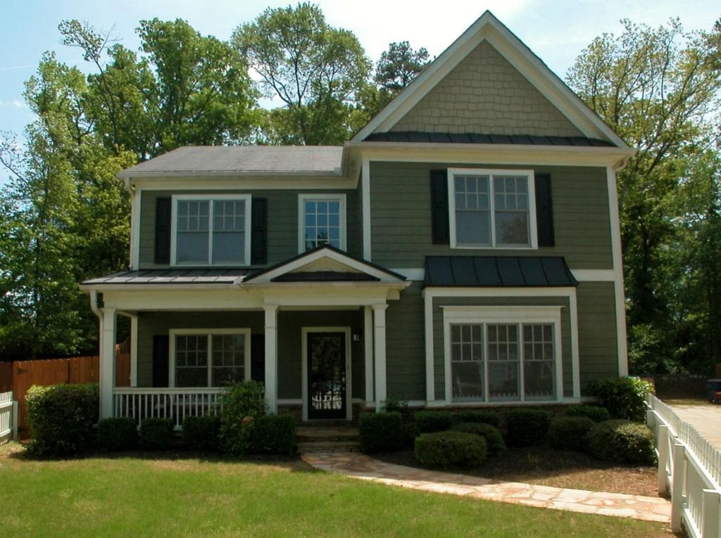4 bedroom, 2,458 sq ft single family residence sold at 1609 Duncan Drive, Atlanta, GA 30318