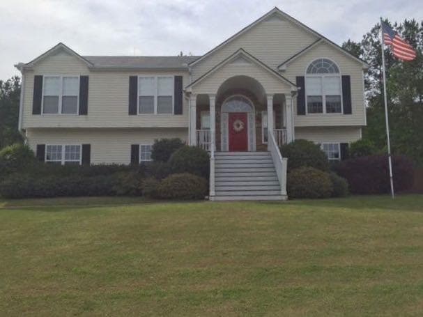 4 bedroom, 1,502 sq ft single family residence sold at 191 OAKVIEW Drive, Dallas, GA 30157