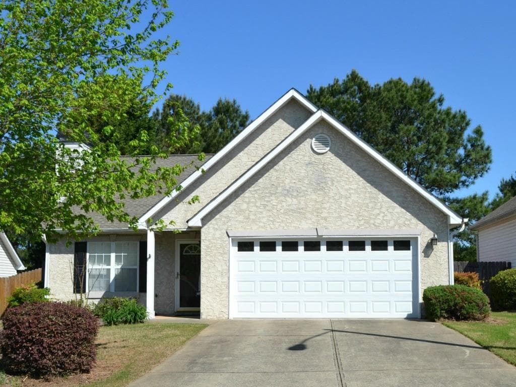 127 Stoneforest Drive, Woodstock, GA 30189 — most recent listing photo