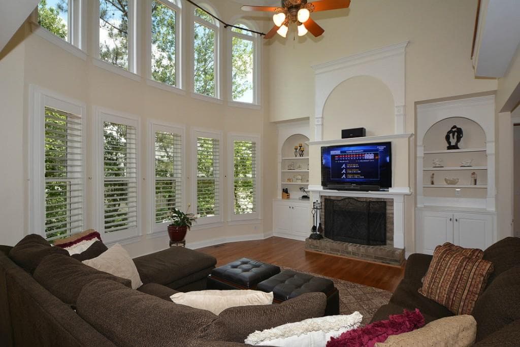 3865 Creekview Ridge Drive, Buford, GA 30518 — most recent listing photo
