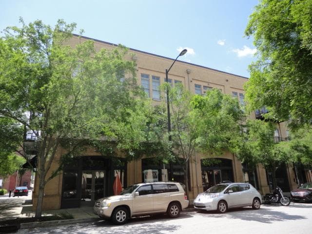 2 bedroom, 1,127 sq ft condominium sold at 925 Garrett Street 211, Atlanta, GA 30316