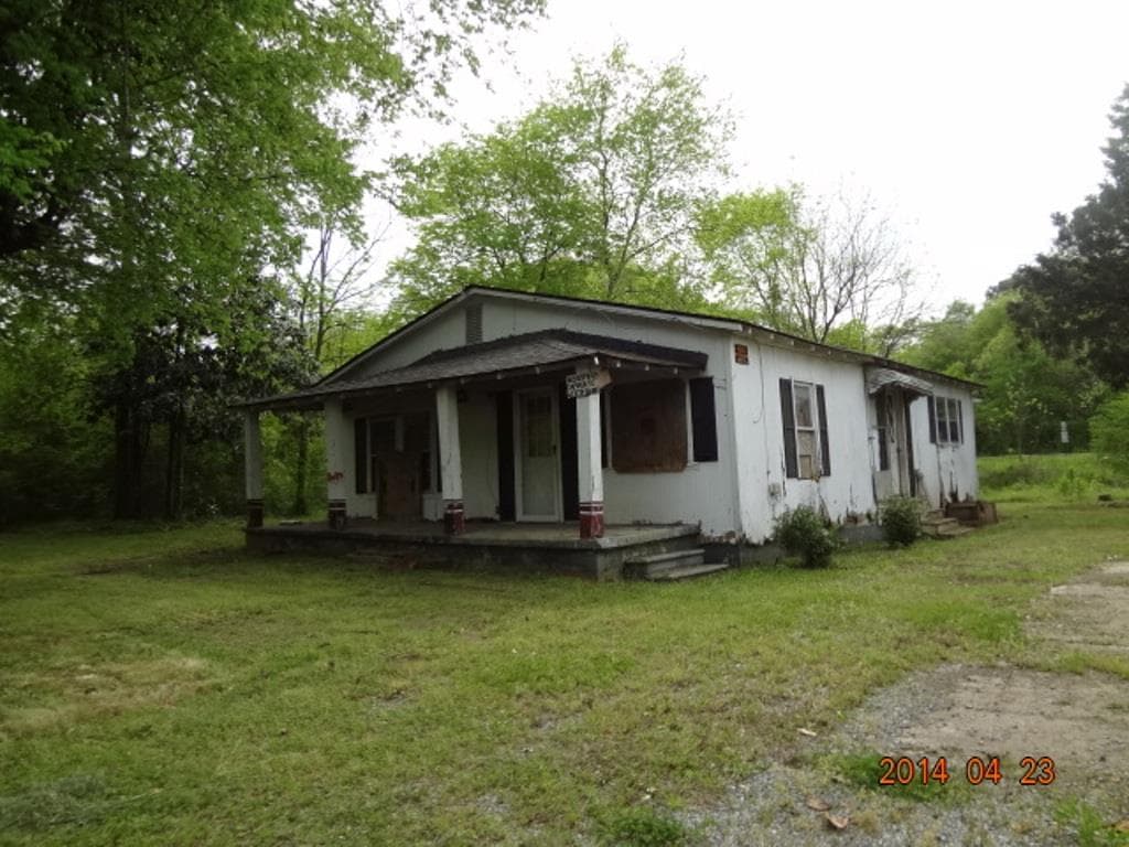 1010 Georgia Avenue, Cedartown, GA 30125 — most recent listing photo