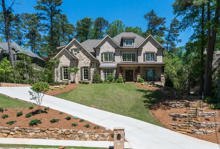 6 bedroom, 8,275 sq ft single family residence sold at 4559 Dudley Lane, Atlanta, GA 30327