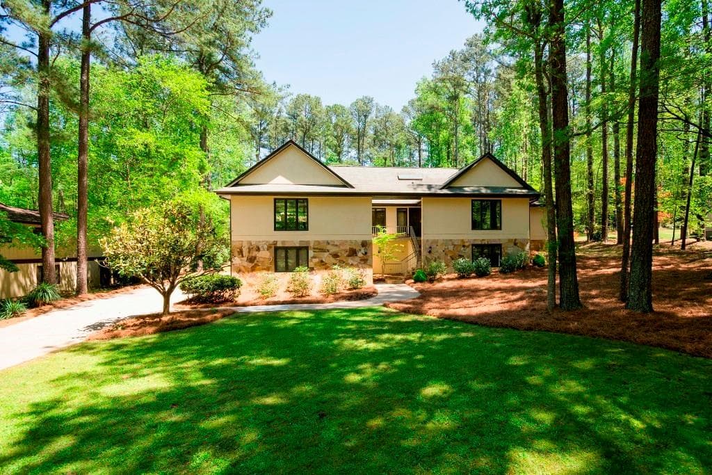 4033 Spalding Hollow, Peachtree Corners, GA 30092 — most recent listing photo