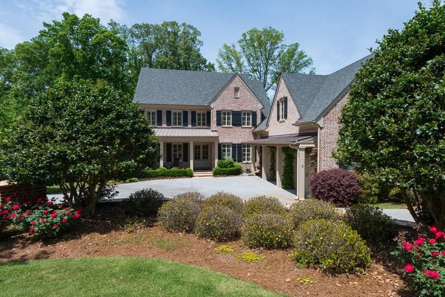 6 bedroom, 8,523 sq ft single family residence sold at 2650 Old Wesley Place, Atlanta, GA 30327