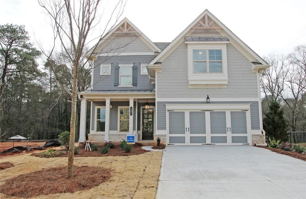 131 Spur Lane, Alpharetta, GA 30009 — most recent listing photo