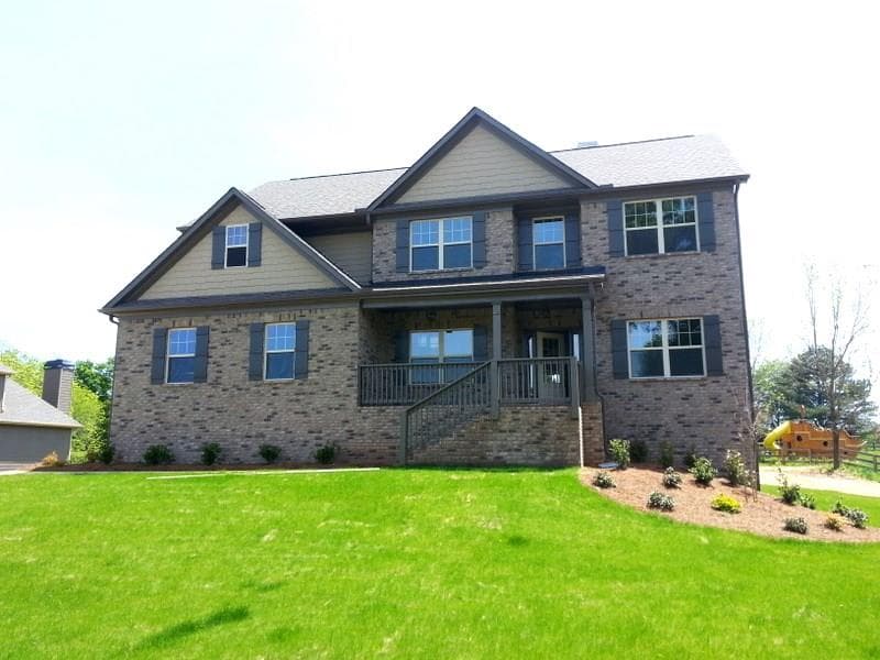 4 bedroom single family residence sold at 7290 Hedgerose Drive, Cumming, GA 30028