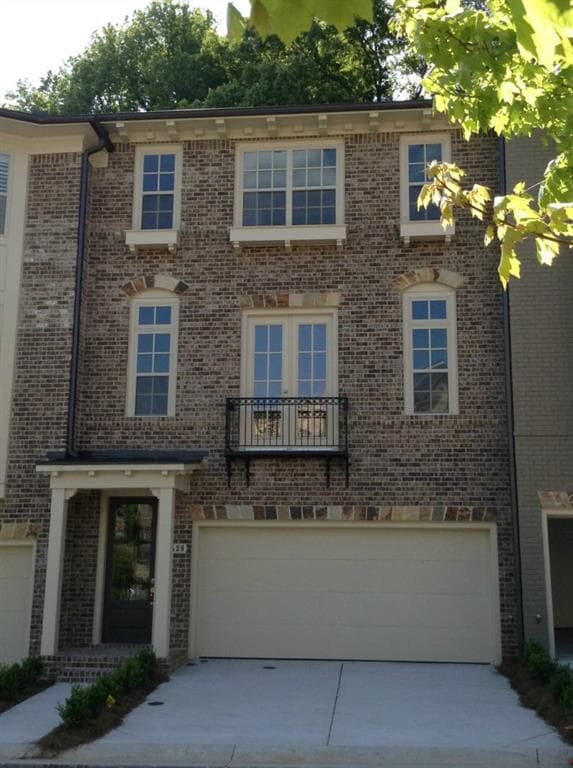 3 bedroom, 3,100 sq ft townhouse sold at 2538 Gatebury Circle 57, Atlanta, GA 30341