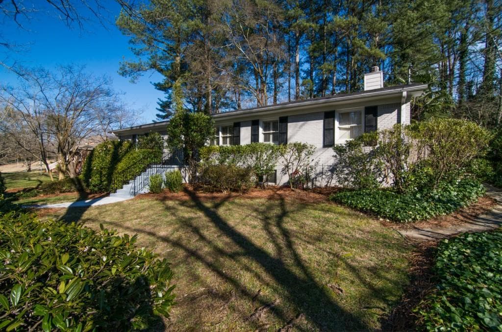 2045 Desmond Drive, Decatur, GA 30033 — most recent listing photo