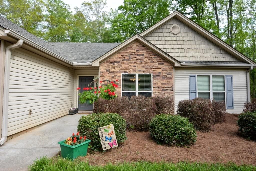 1071 Covenant Court, Bethlehem, GA 30620 — most recent listing photo