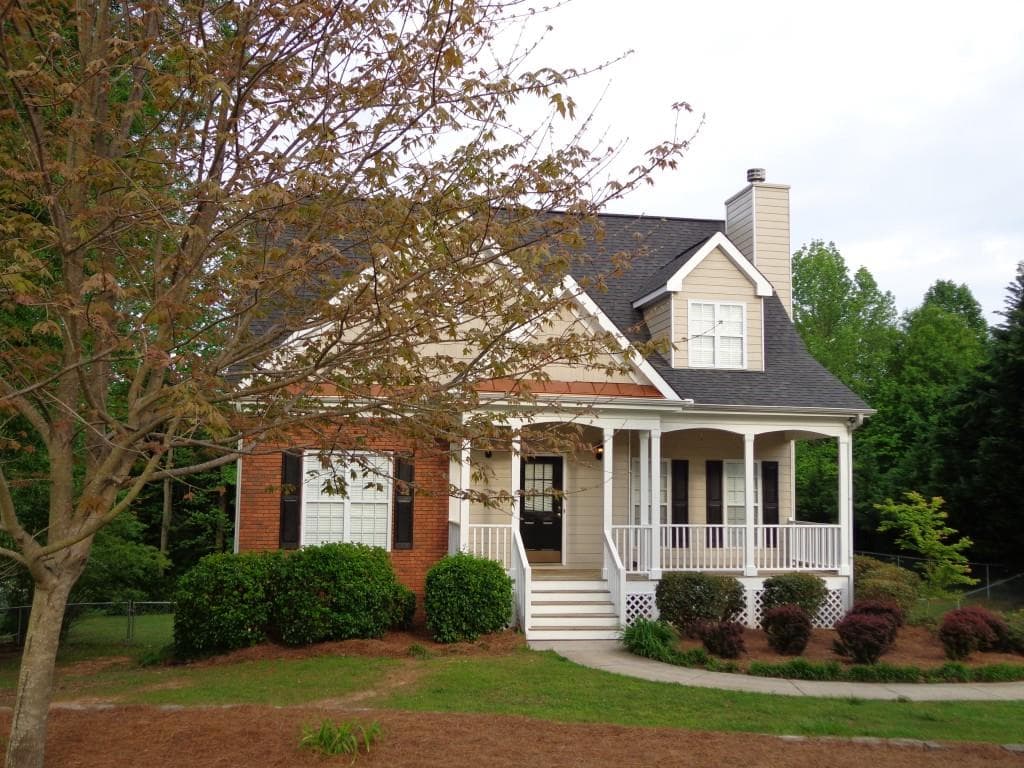 4 bedroom, 2,500 sq ft single family residence sold at 103 Highland View Drive, Cumming, GA 30040