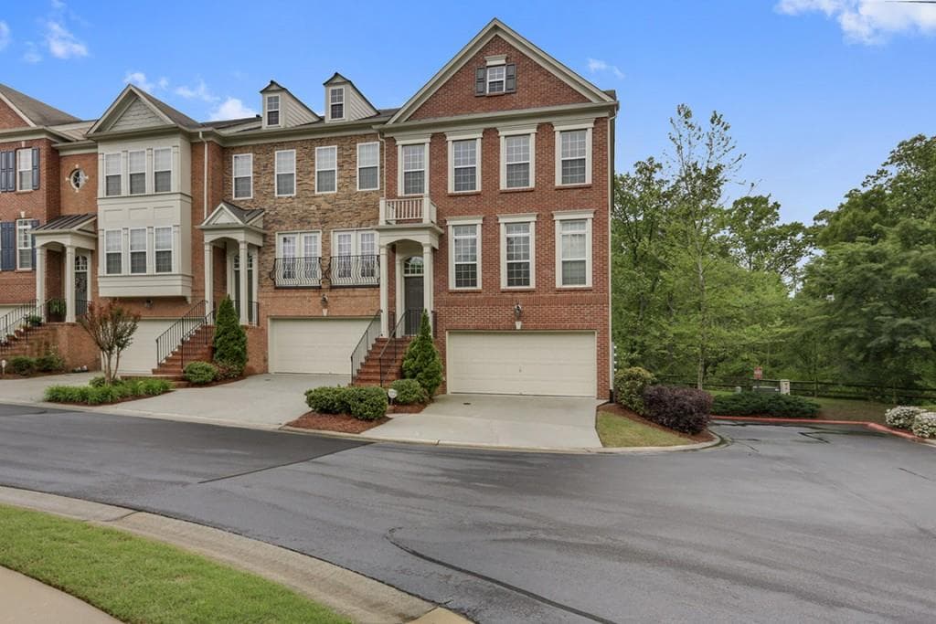 1514 Wehunt Circle 18, Smyrna, GA 30082 — most recent listing photo