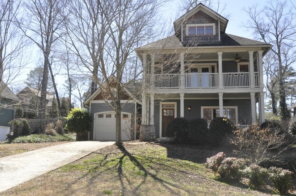 3 bedroom, 2,160 sq ft single family residence sold at 1269 Diamond Avenue, Atlanta, GA 30316