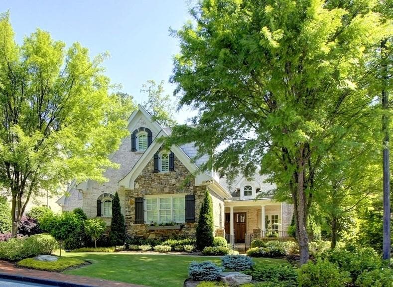5 bedroom, 4,469 sq ft single family residence sold at 1635 High Trail, Atlanta, GA 30339