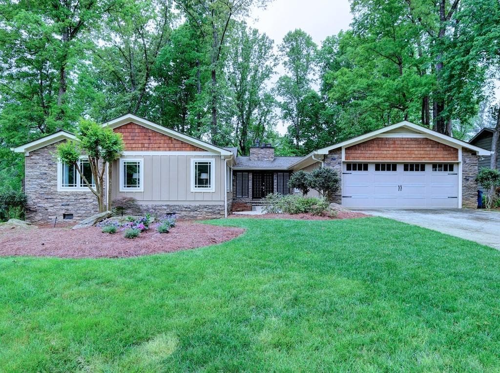 855 Fairfield Drive, Marietta, GA 30068 — most recent listing photo