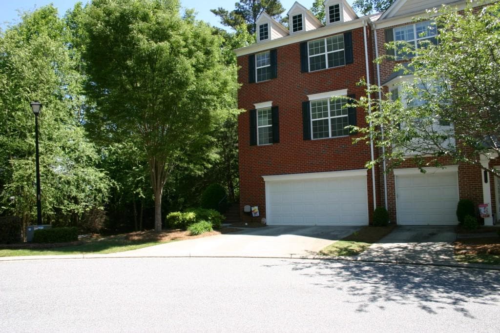 11819 Wellsley Way, Alpharetta, GA 30005 — most recent listing photo