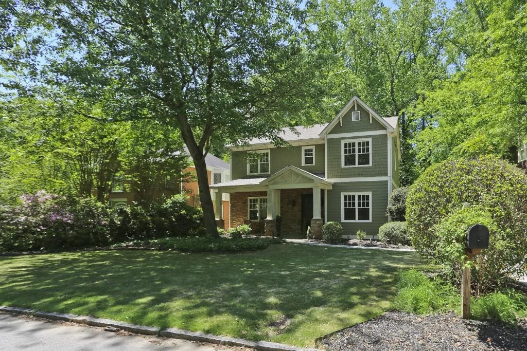 4 bedroom, 2,566 sq ft single family residence sold at 1130 Hancock Drive, Atlanta, GA 30306