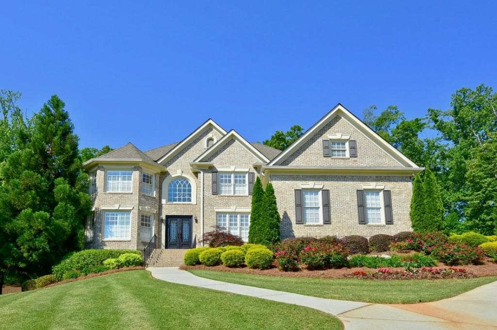 2299 Glenmore Lane, Snellville, GA 30078 — most recent listing photo