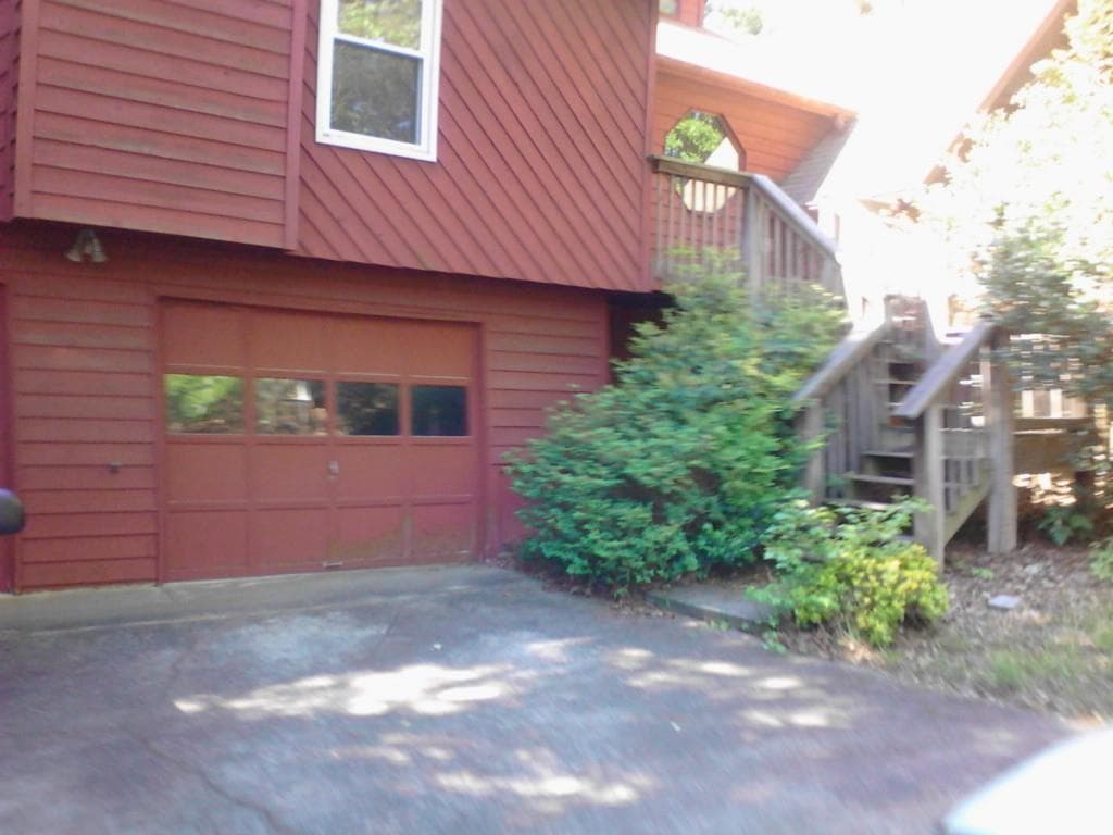 3 bedroom, 1,626 sq ft single family residence sold at 1740 Hill Road, Marietta, GA 30062