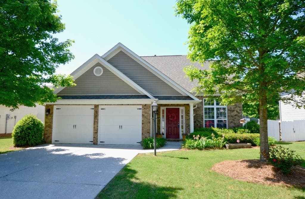 2593 Centennial Commons Bluff, Acworth, GA 30102 — most recent listing photo