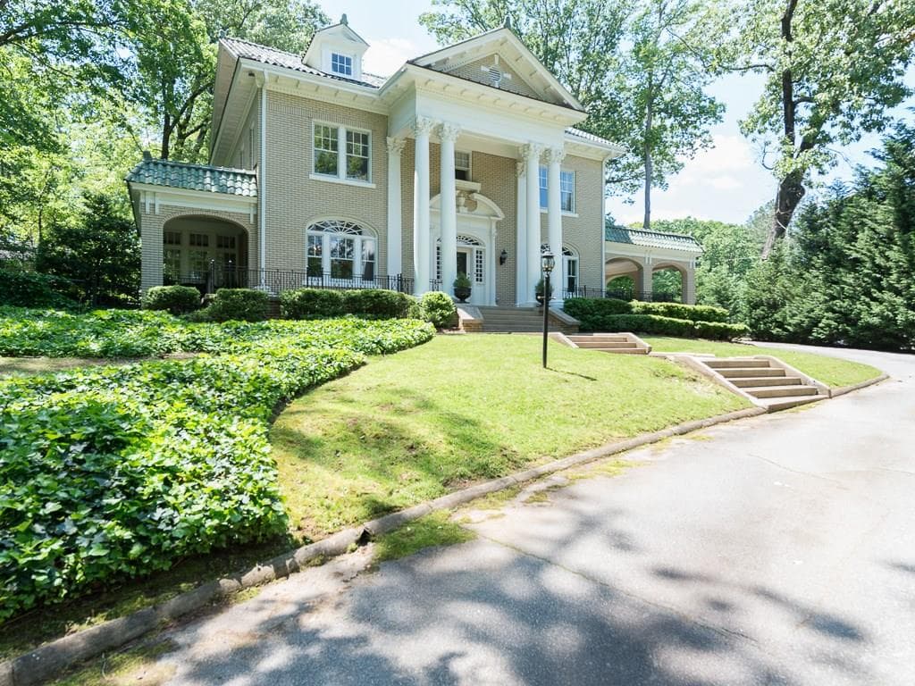 6 bedroom single family residence sold at 2055 East Lake Road, Atlanta, GA 30307