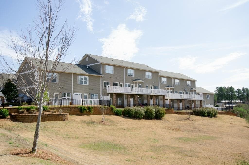3 bedroom townhouse sold at 1101 Apple Orchard Street -, Greensboro, GA 30642