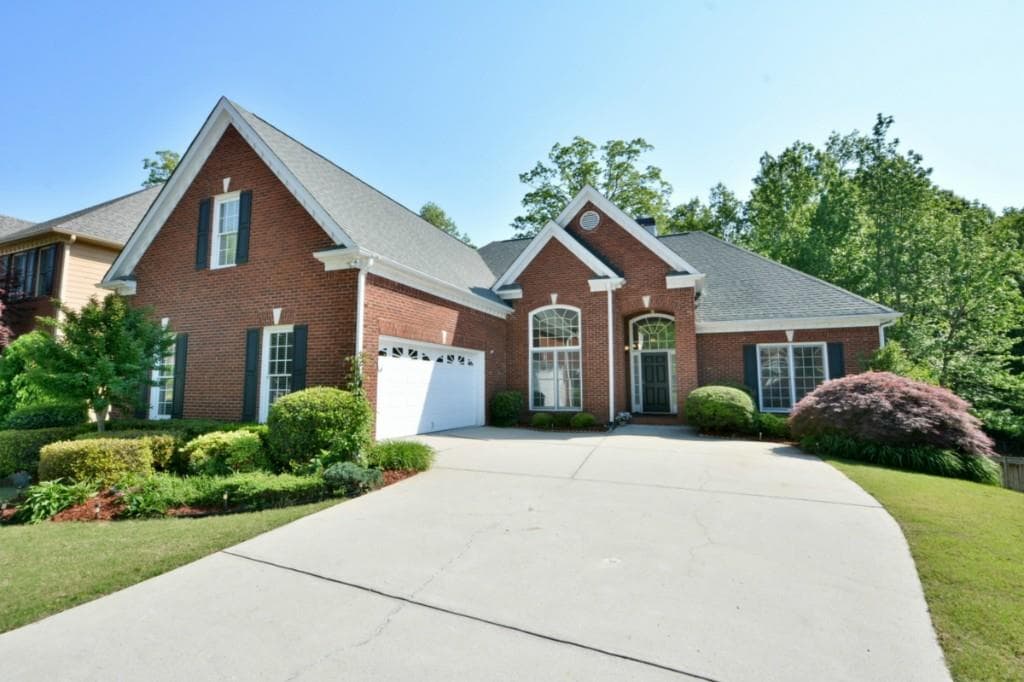 5 bedroom, 2,769 sq ft single family residence sold at 1469 Turtlebrook Lane, Lawrenceville, GA 30043