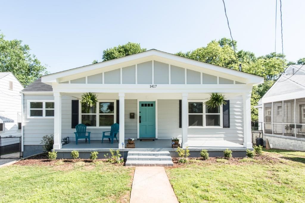 3 bedroom, 1,527 sq ft single family residence sold at 1417 Walker Avenue, Atlanta, GA 30337