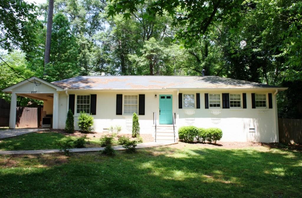 207 Shawnee Trail, Marietta, GA 30067 — most recent listing photo