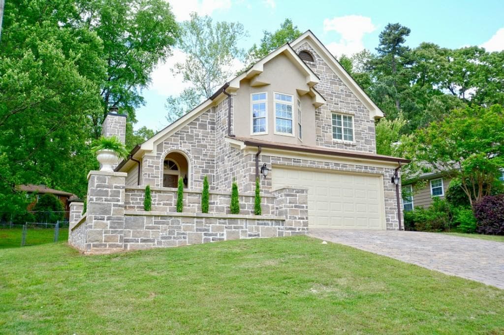 4 bedroom single family residence sold at 890 Cauthen Court, Marietta, GA 30066