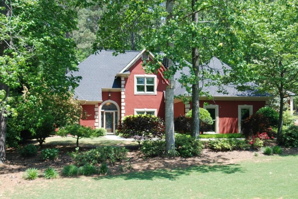 3 bedroom, 2,523 sq ft single family residence sold at 5910 Camp Chase, Cumming, GA 30040