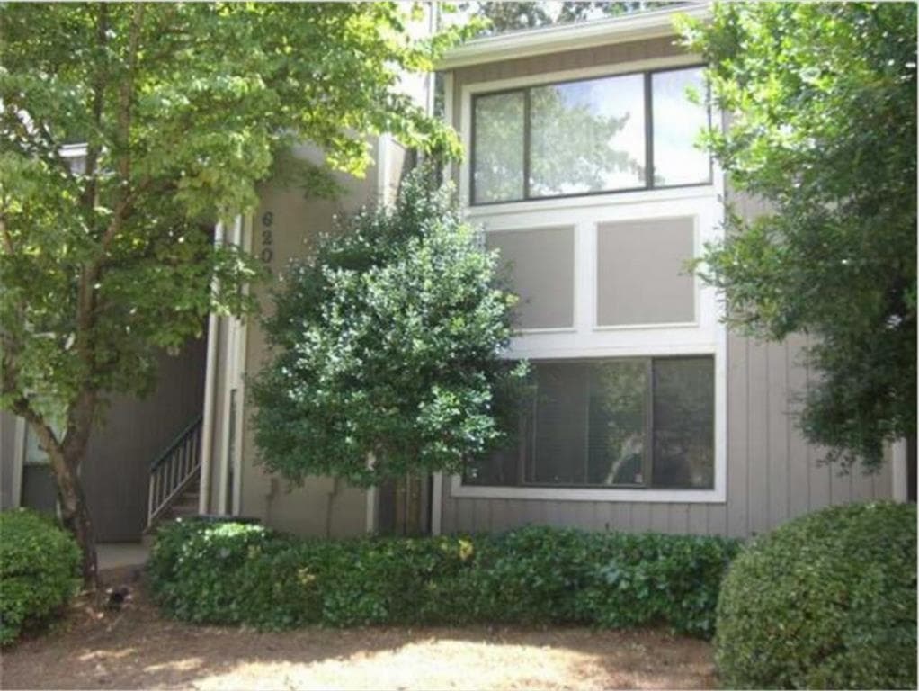 6206 Woodmont Boulevard 6206, Norcross, GA 30092 — most recent listing photo