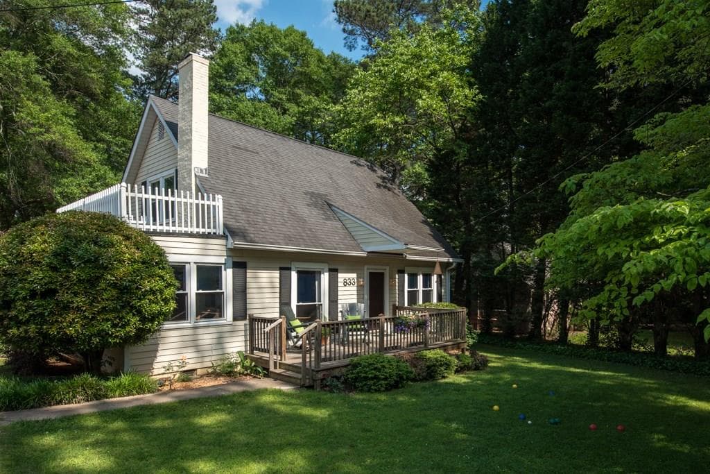 833 Sycamore Drive, Decatur, GA 30030 — most recent listing photo
