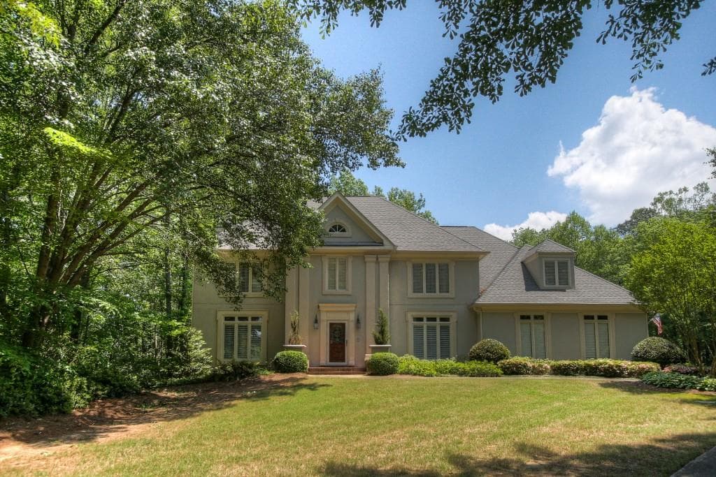 600 Westhollow Court, Roswell, GA 30075 — most recent listing photo
