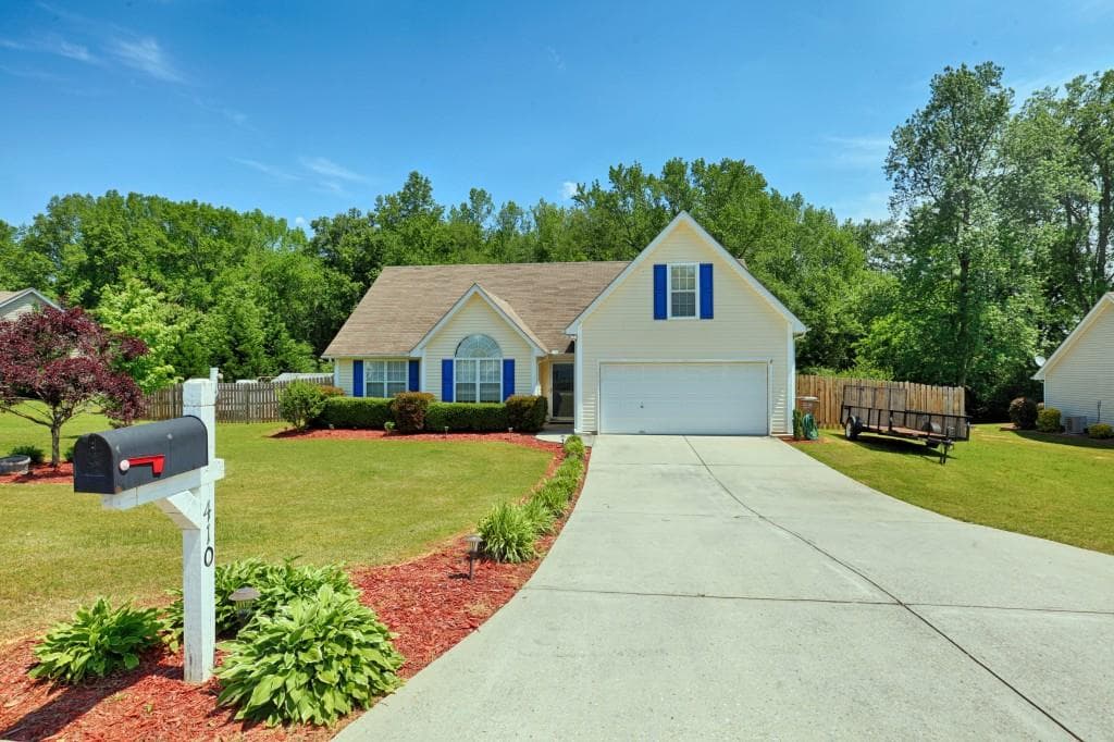 4 bedroom, 1,855 sq ft single family residence sold at 410 Joshua Way, Hoschton, GA 30548