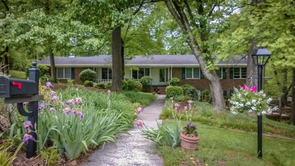 3145 Beechwood Drive, Marietta, GA 30067 — most recent listing photo