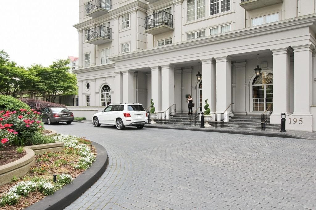 2 bedroom, 1,381 sq ft condominium sold at 195 14th Street 2908, Atlanta, GA 30309