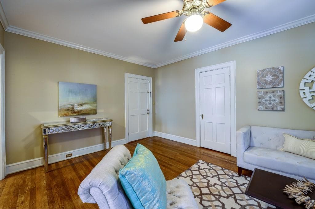 1 bedroom, 530 sq ft condominium sold at 8 Collier Road A4, Atlanta, GA 30309
