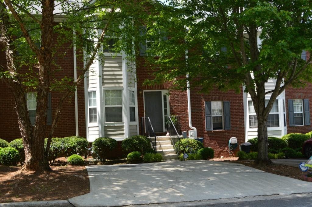 2 bedroom, 1,232 sq ft townhouse sold at 4145 Spring Cove Drive, Duluth, GA 30097