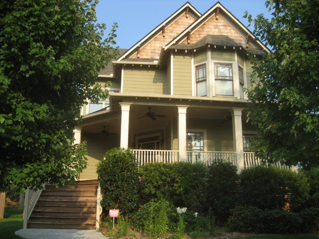 1832 Timberwood Trace, Decatur, GA 30032 — most recent listing photo